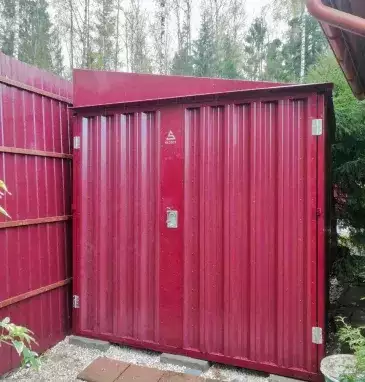 Хозблок для хранения в винном цвете в СНТ Ромашка, Петушинский р-н, Владимирская область