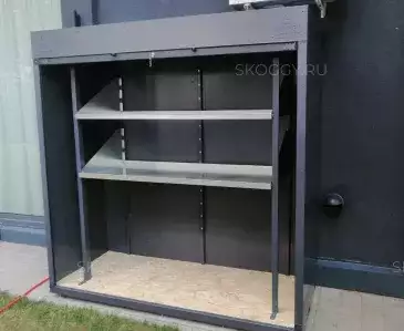 Шкаф для садового инвентаря и колес в графитовом цвете в дер. Славково, Истринский г.о., МО
